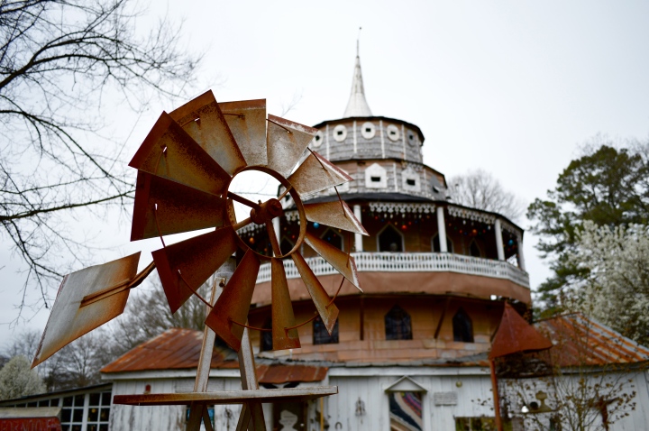 Windmill & World's Folk Art Church
